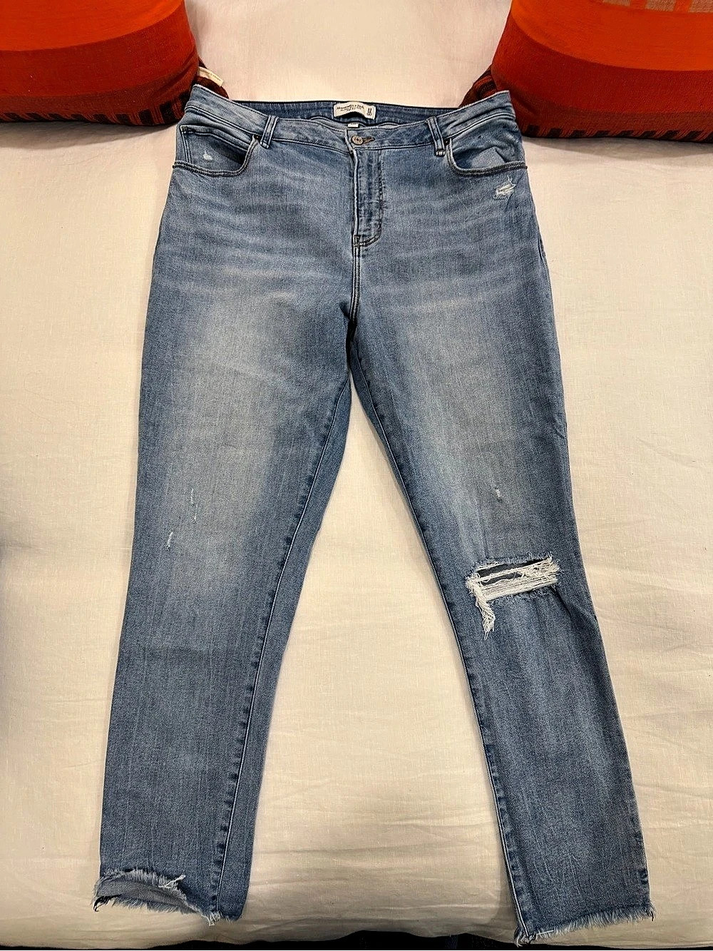 Abercrombie & Fitch Curve Love High Rise The Super Skinny Ankle Super Skinny